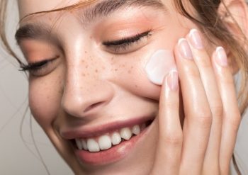 Otklanjanju nečistoće i akne